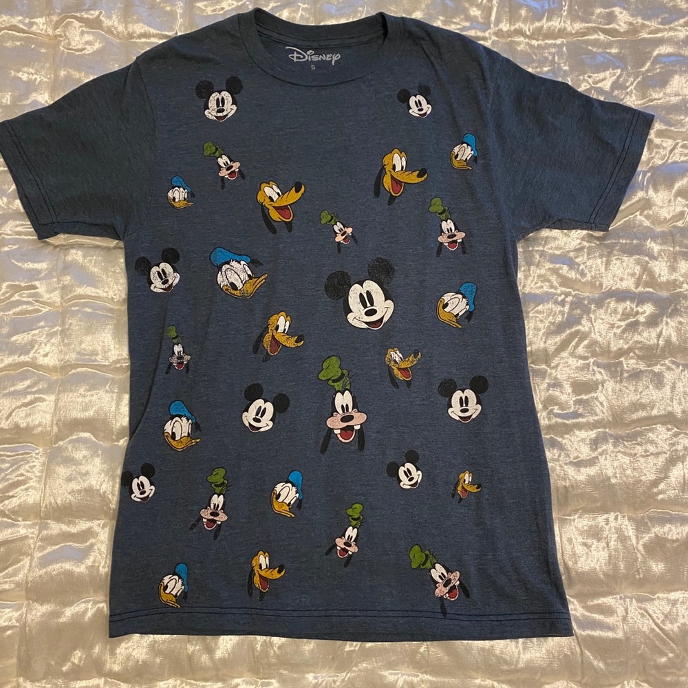 Disney t-shirt sm